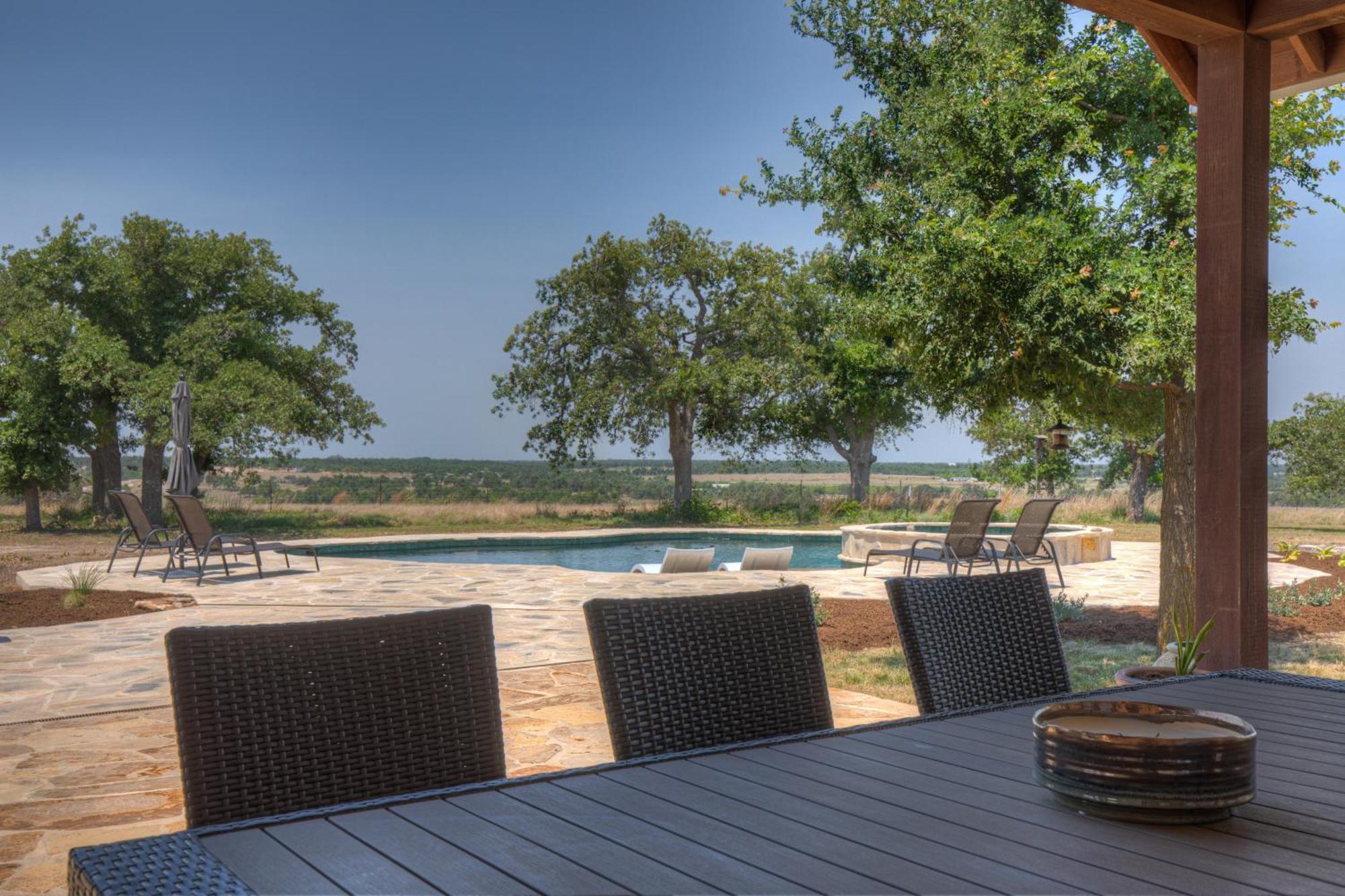 Luxury Ranch With Pool-Hot Tub-Firepit Near Fred! Villa Fredericksburg Esterno foto